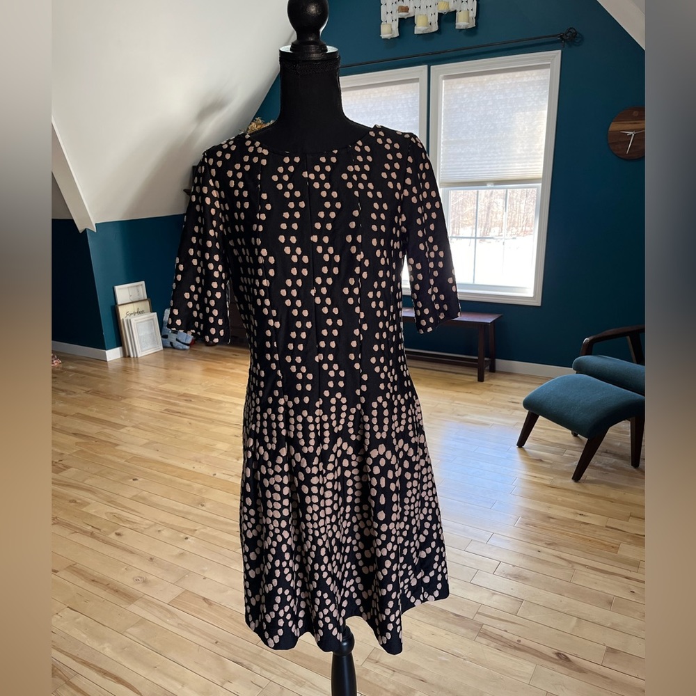 Danny and Nicole - Cute black and cream colored polka dot dress Size 10 - Picture 5 of 10